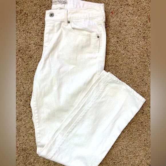 Levi’s Crisp White Demi Curve Jeans - Picture 1 of 10